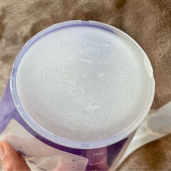 Tupperware Blue and Clear Measuring Jug 1000 ml (metric) - Picture 6 of 7